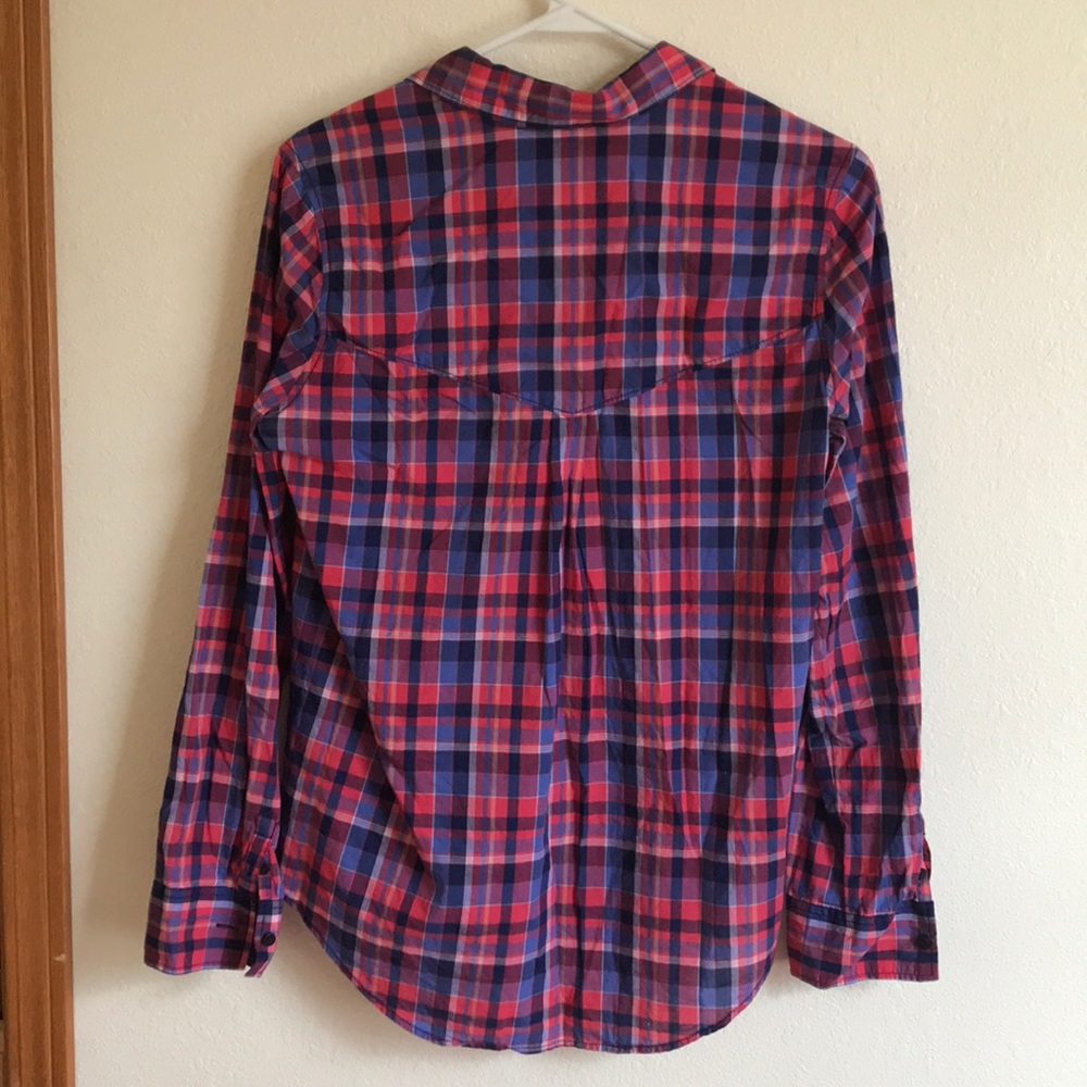 Express button up - Picture 3 of 5